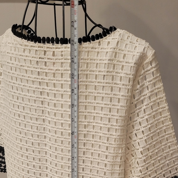 BANANA REPUBLIC EYELET TOP Size S - Picture 9 of 11